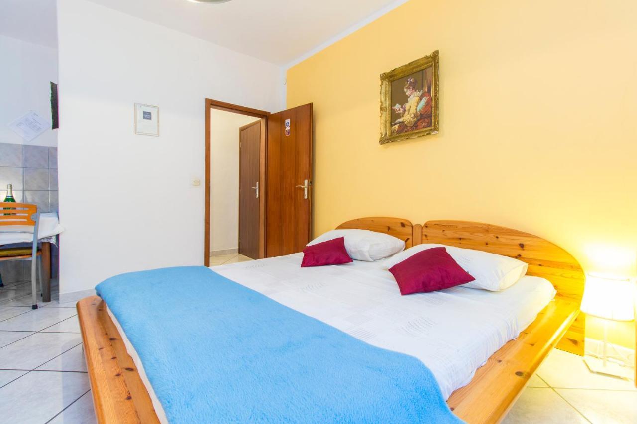 Apartmani Mariva Vodice Ngoại thất bức ảnh