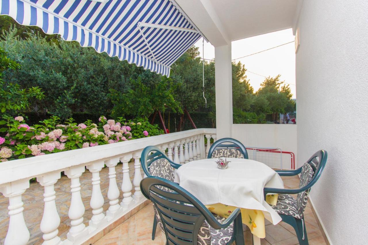 Apartmani Mariva Vodice Ngoại thất bức ảnh