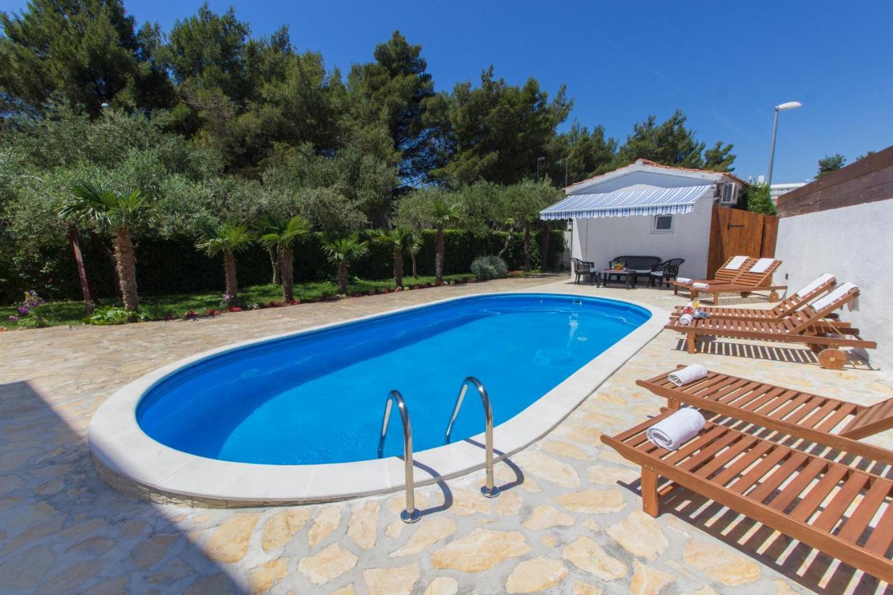 Apartmani Mariva Vodice Ngoại thất bức ảnh