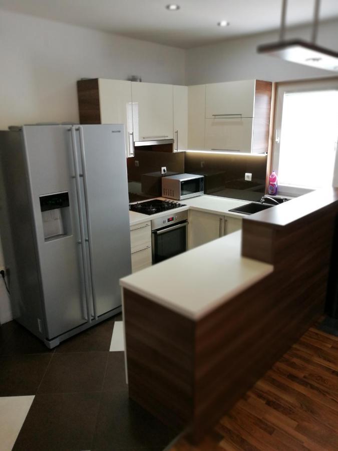 Apartmani Mariva Vodice Ngoại thất bức ảnh