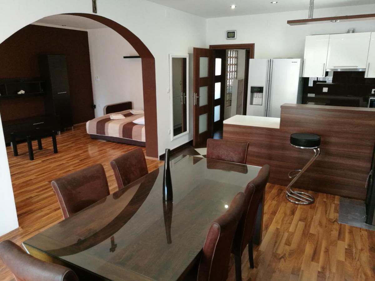 Apartmani Mariva Vodice Ngoại thất bức ảnh