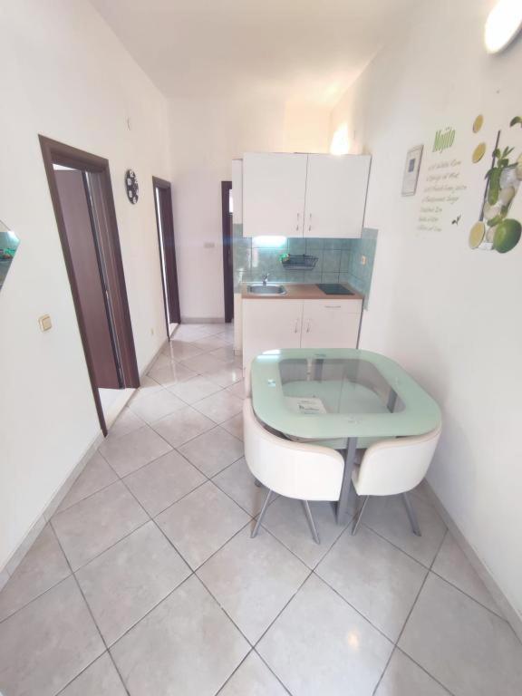 Apartmani Mariva Vodice Ngoại thất bức ảnh