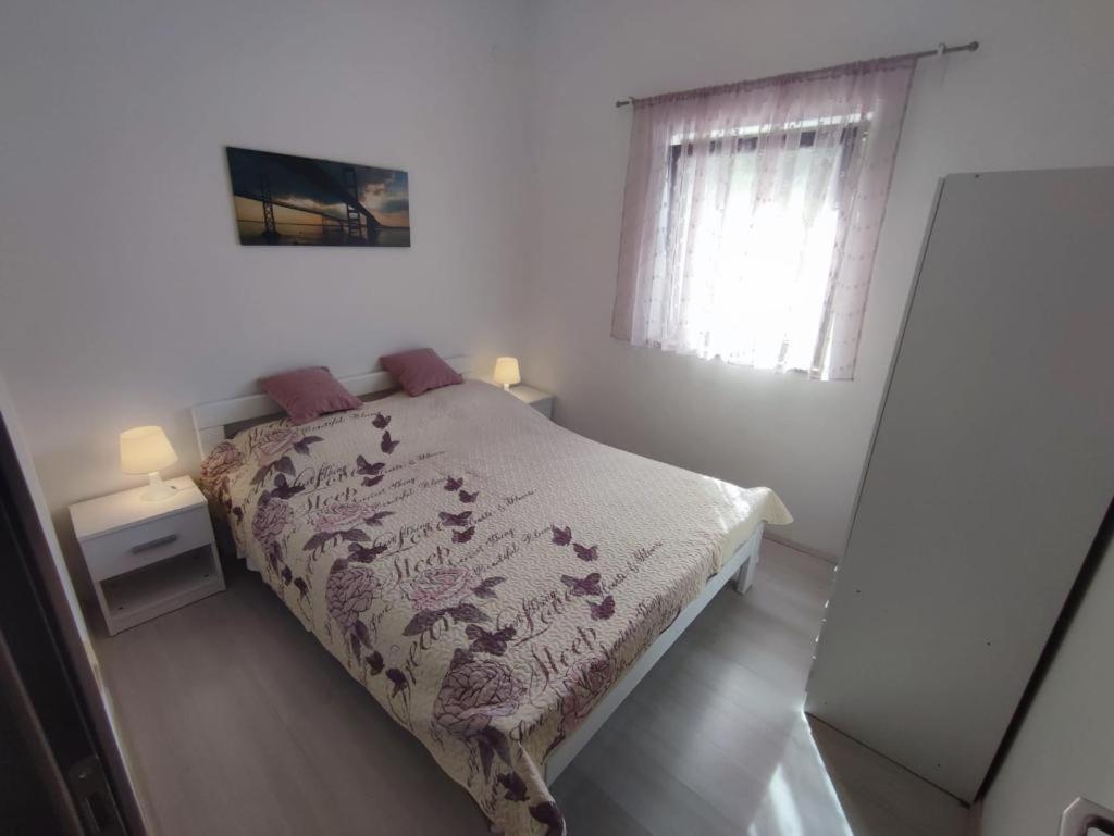 Apartmani Mariva Vodice Ngoại thất bức ảnh